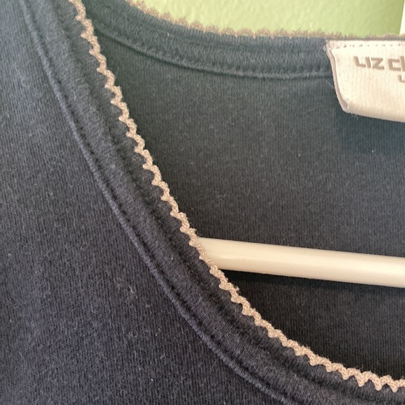 Liz Claiborne navy tee with lace trim classic comfy - Picture 3 of 4